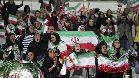 حضور زنان در استادیوم؛ درخواستی کە عملی شد