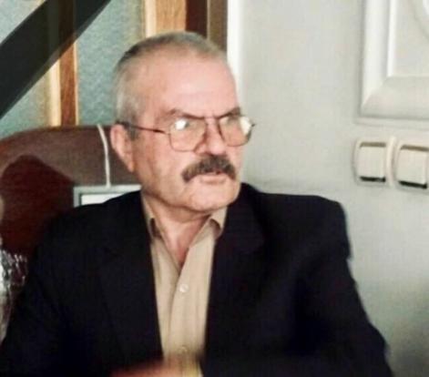 عمر چابک، قدیمی ترین استاد زبان
