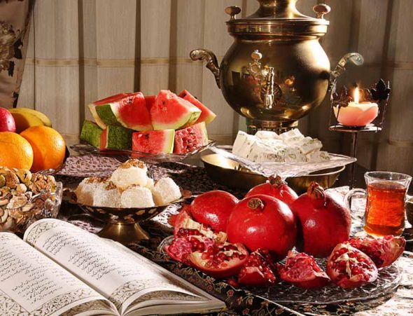 یلدای کتاب‌ خوانی / مصطفی هوشیار